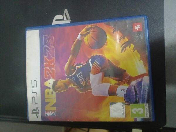 Cd nba 2k23 pour ps4 et ps5