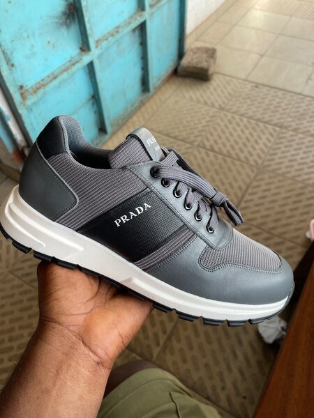 Prada Mens Casual Sneakers Instock size 43