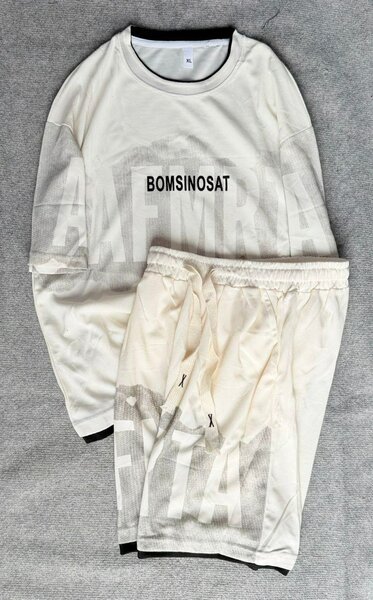 Ensemble de sport coloré