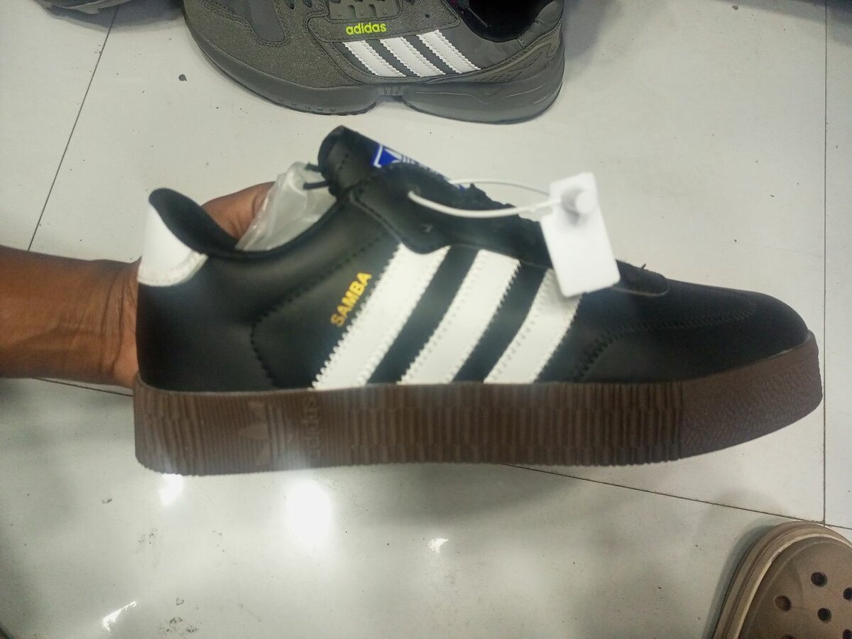 Adidas SAMBA