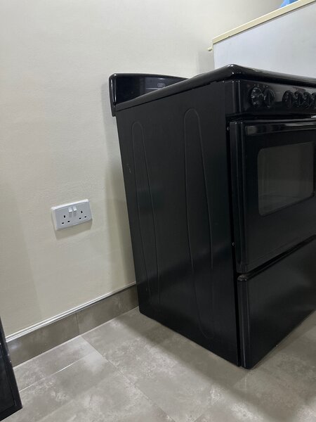 Defy Stove (4 plates + grill)