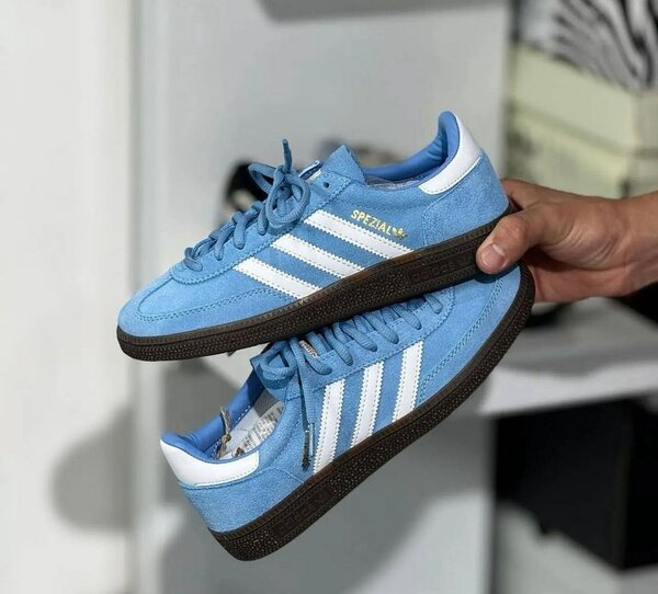 Baskets Adidas Spezial bleues