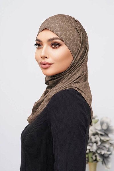 Модель:Зена с принтом