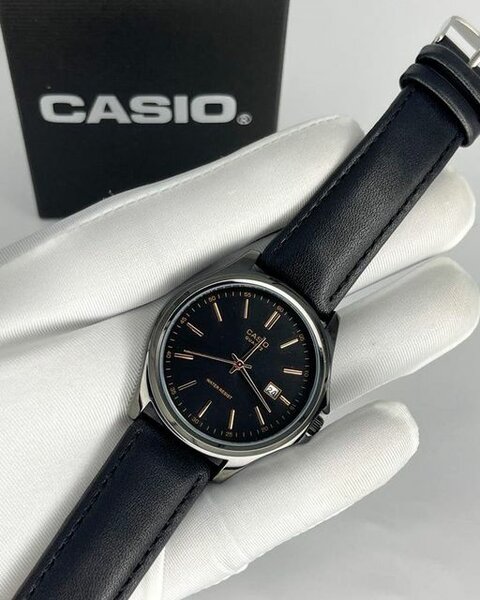  Montre CASIO pour hommes, bracelet en cuir noir
