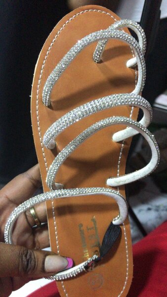 Sandales À Strass Éclatants