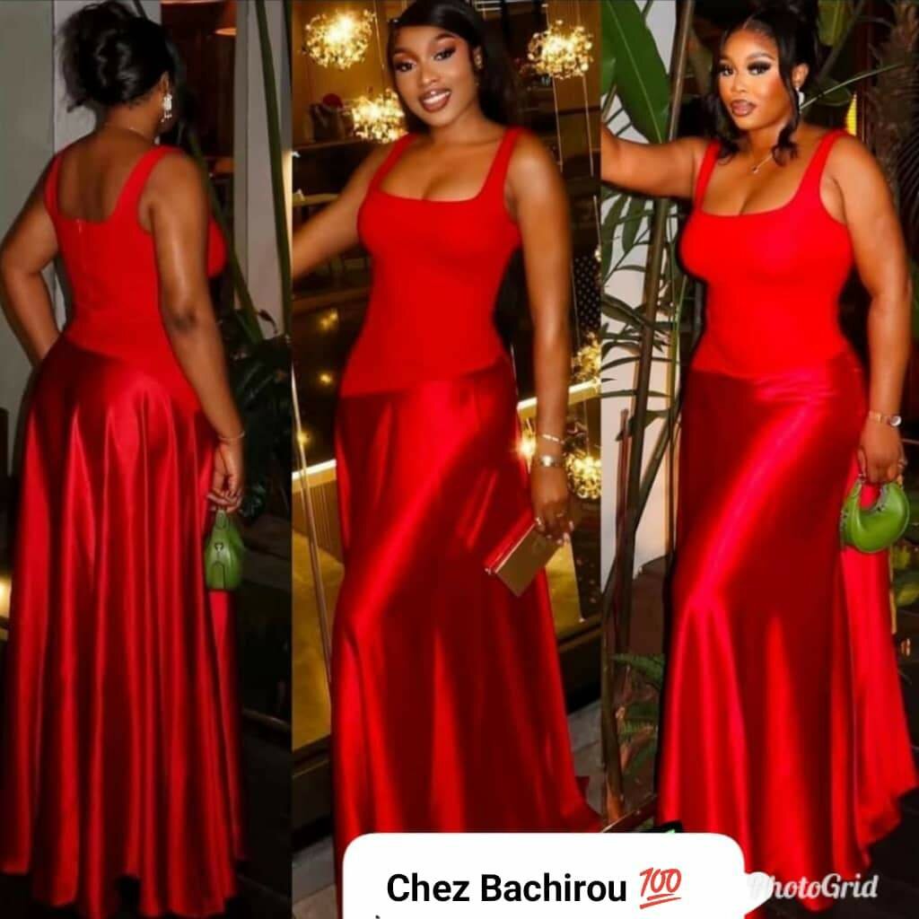 Robe longue rouge élégante