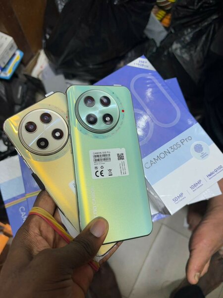 Tecno Camon 30 S pro