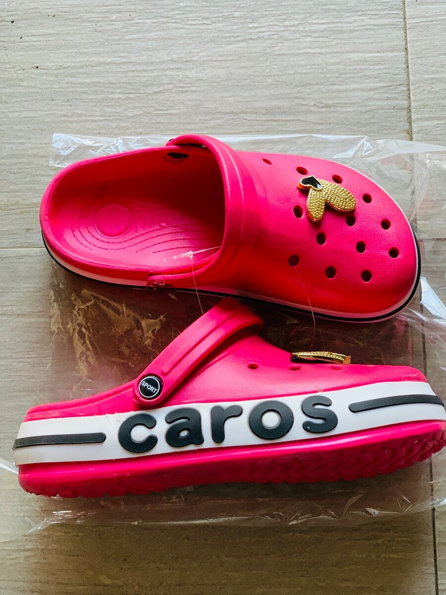 Crocs