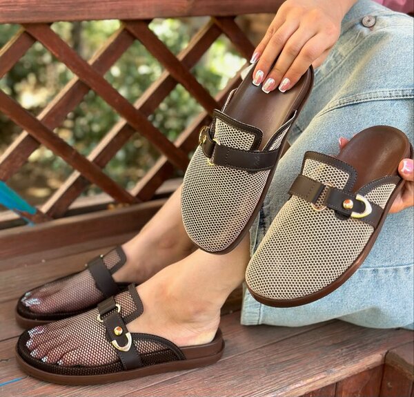 Mules en cuir élégantes