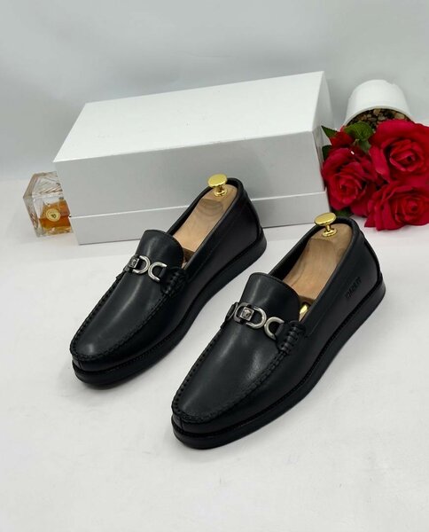 CLASSIC LOAFER