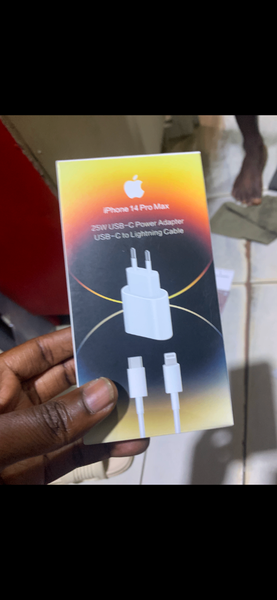 Chargeur iPhone 14 Pro Max USB-C