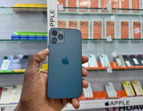 iPhone 12 Pro Max Blue