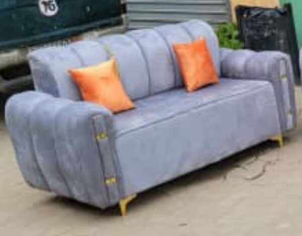 Canapé moderne et confortable