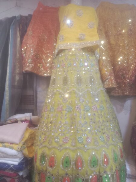 Lehnga 2 pice