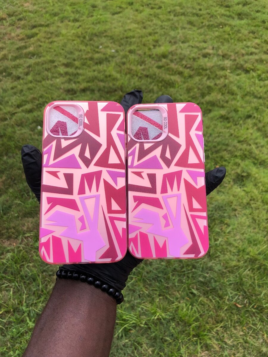 Pink geometric cases