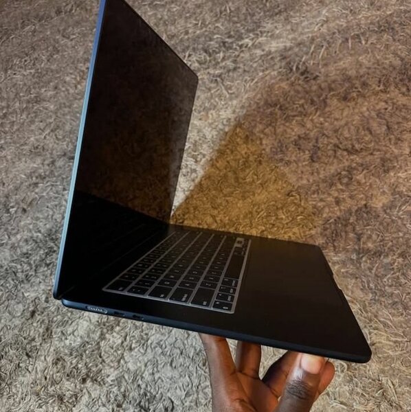 Slightly used MacBook Air 2023