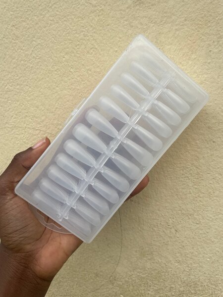 Boîte à capsules plastique