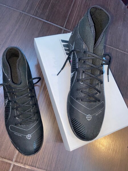 Nike mercurial football boots