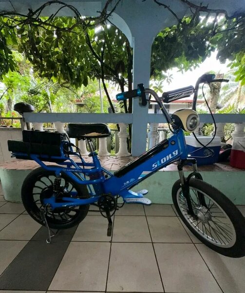 Vélo électrique pliant urbain