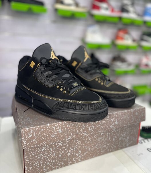 Black Cat Jordan 3