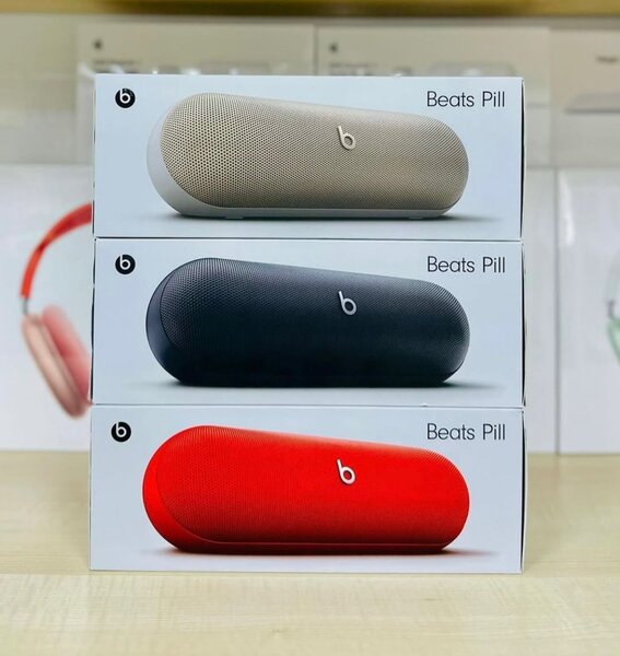 BEATS PILL BLUETOOTH SPEAKER