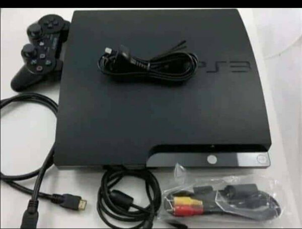 Console de jeu PS3 Slim