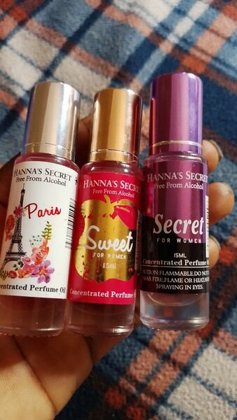 Ladies oil perfumes