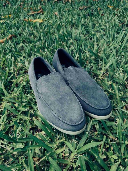Loafers en daim gris pierre