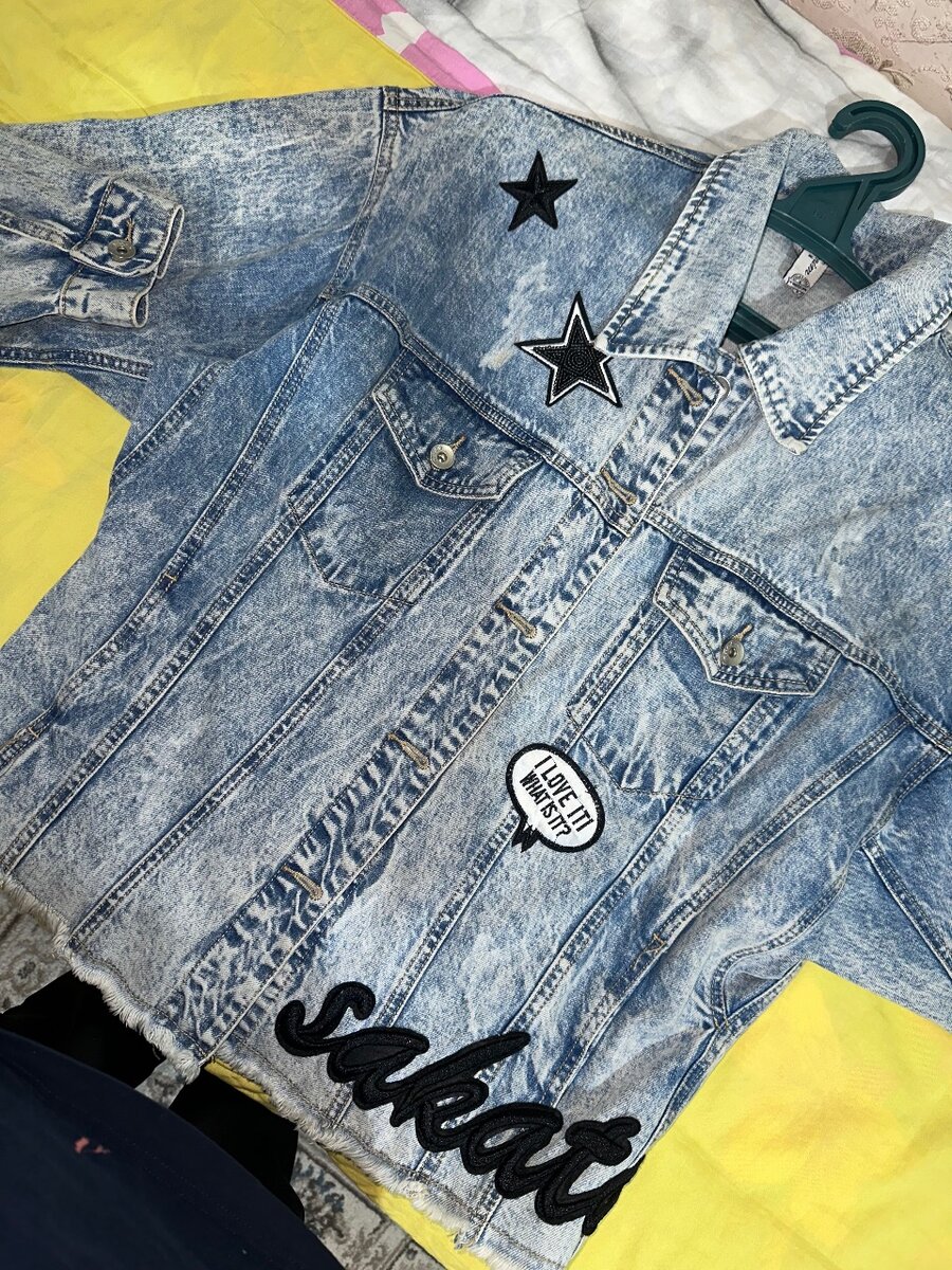 Джинсовая куртка