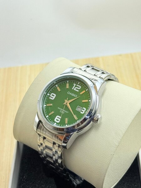 Montre Casio Homme Étanche