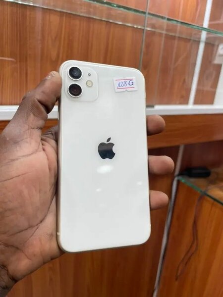 iPhone 11 Blanc 128 Go