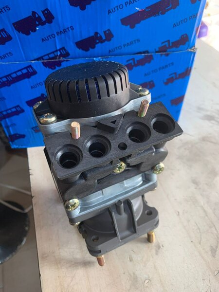 Air Brake Compressor Valve RVI