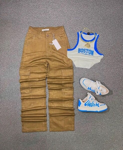 Girl top and down and all