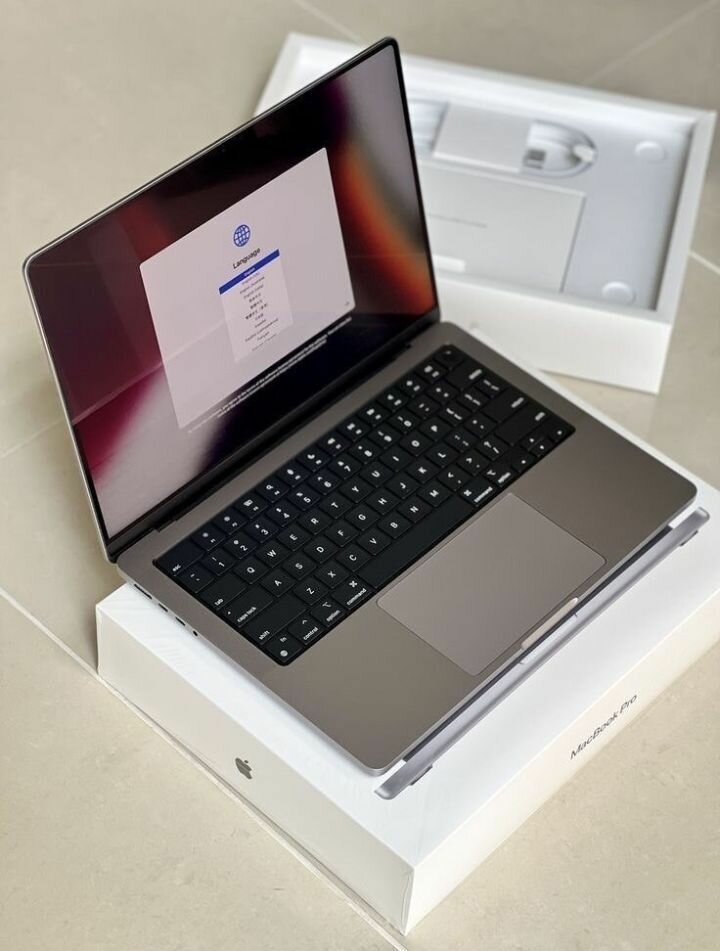 Apple MacBook Air m2 grey