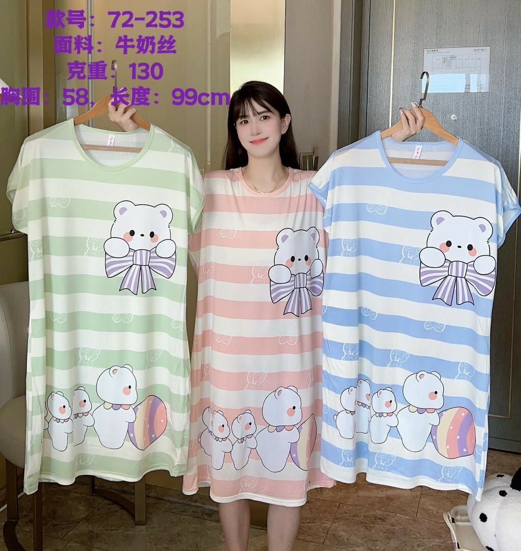 Ladies comfortable nightwear