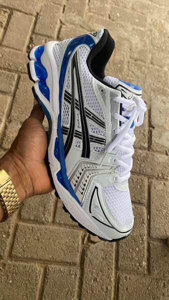 Chaussures de course ASICS