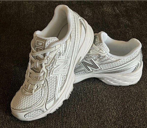 Baskets blanches confort