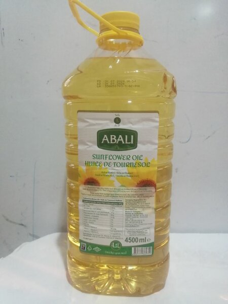 5kgs Rice  and cooking oil