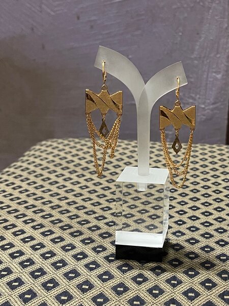 Boucles d'oreilles pendantes élégantes