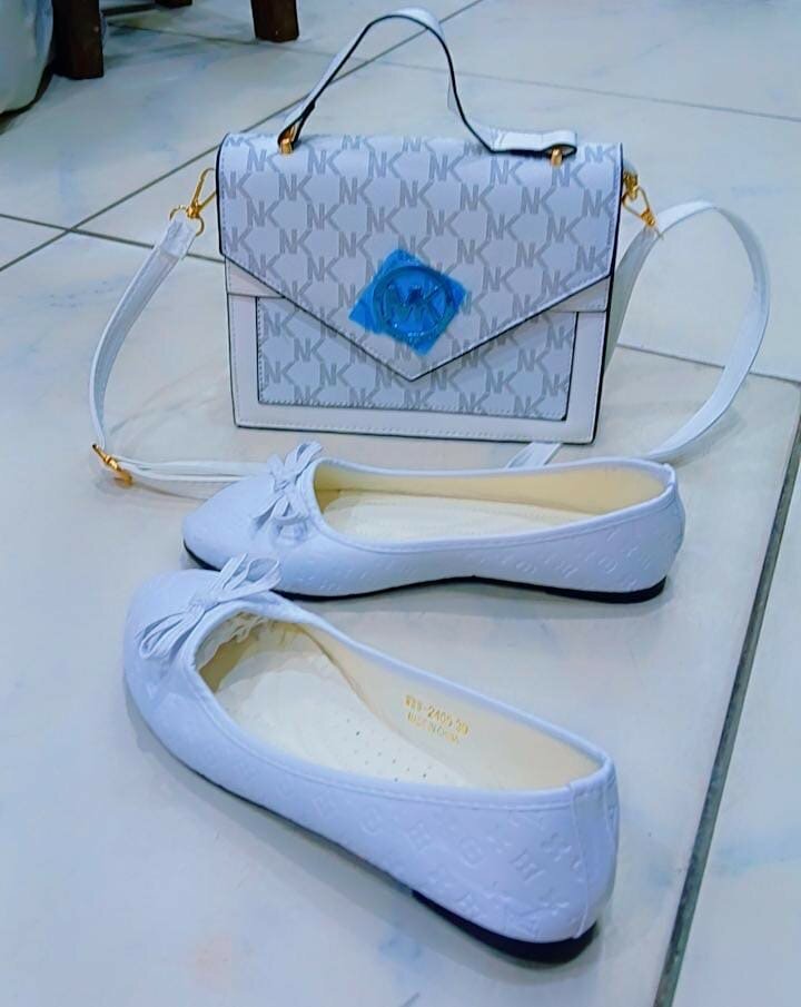 Compet sacs à main et chaussures