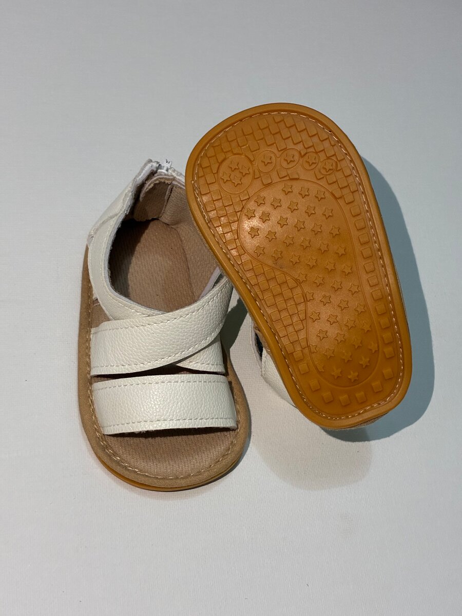 Sandales bébé blanches été