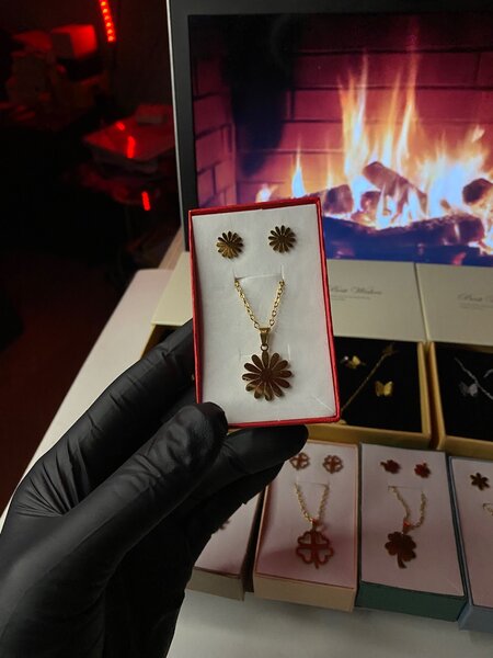 Parure Collier et Boucles Trèfle