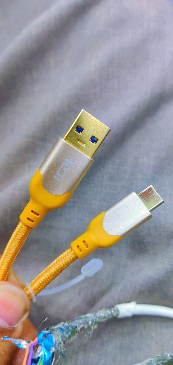 IZCI Brand Typ C Data  Earopean Quality Original Stock Lot