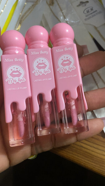 Miss Betty Lip Plumper