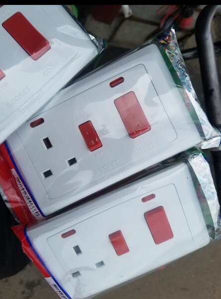 Tropical cooker sockets