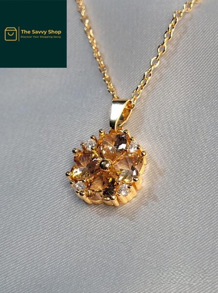 Zircon stone pendant