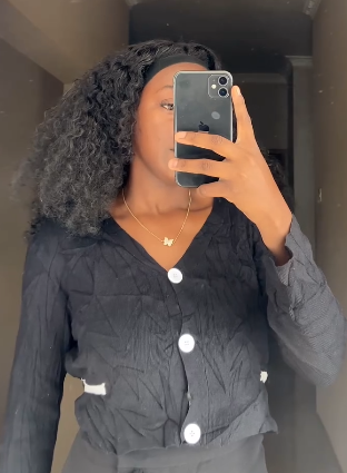  Short knitted cardigan with buttons  size:M