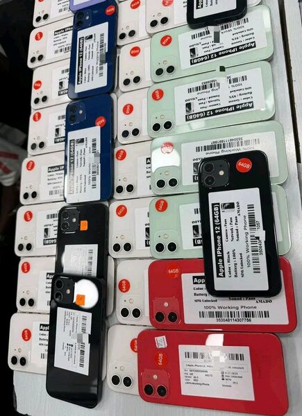 iPhone 12 d'occasion