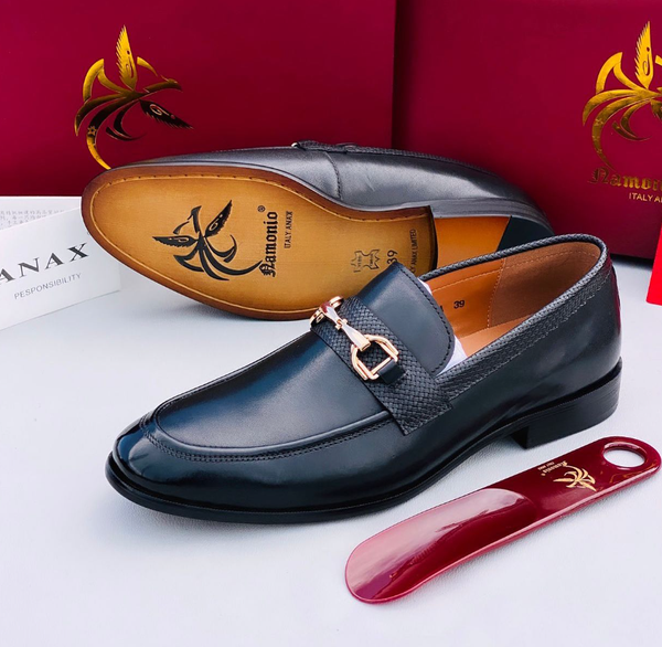 Men’s Classic Horsebit Loafer black Shoe