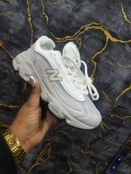 New balance 1000